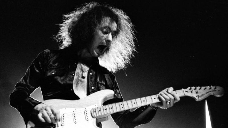 10 มือกีต้าร์ในตำนานที่มือใหม่ควรรู้จัก